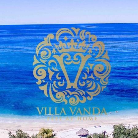 Villa Vanda Lygia  Exteriör bild