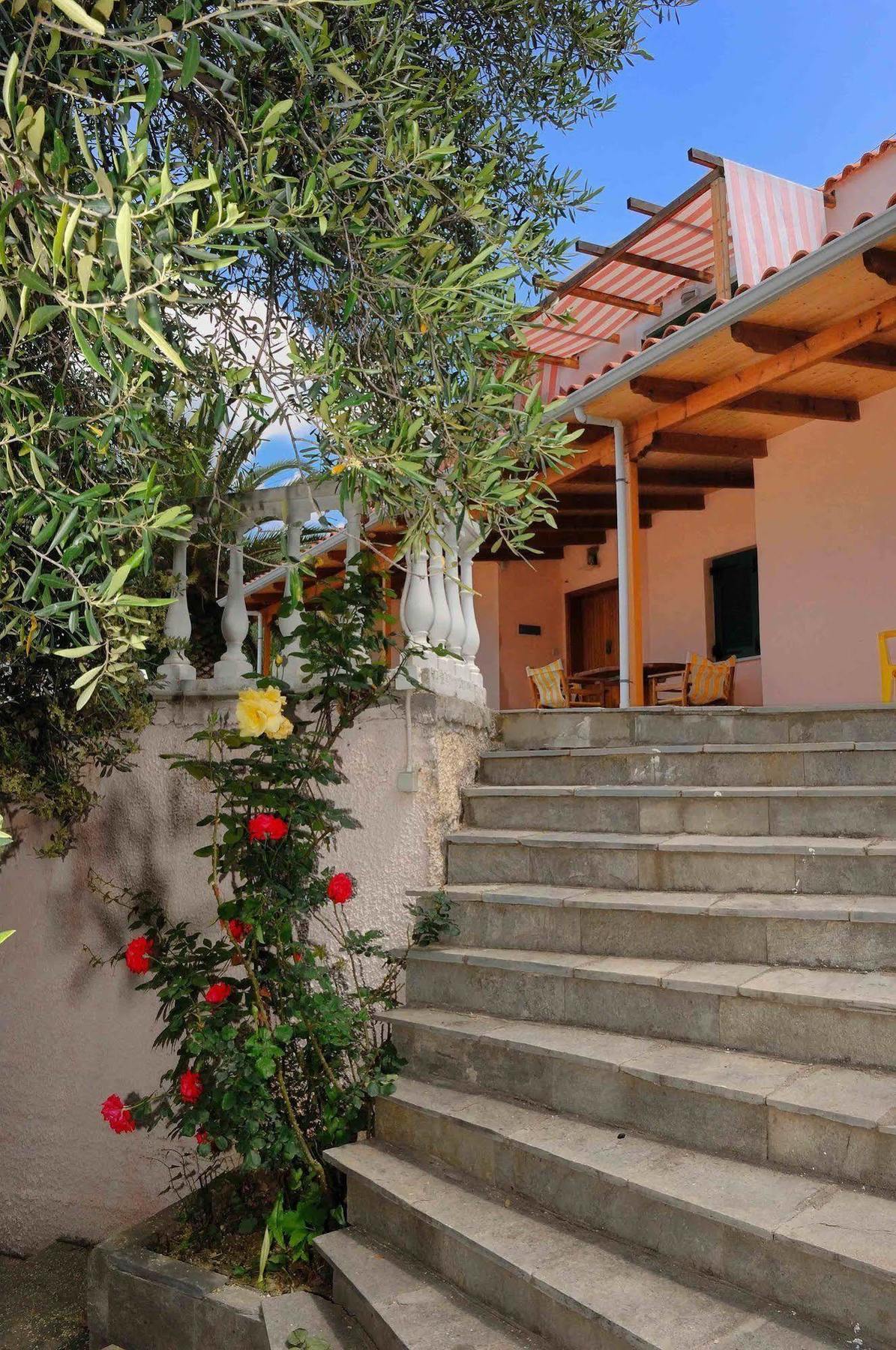 Villa Vanda Lygia  Exteriör bild